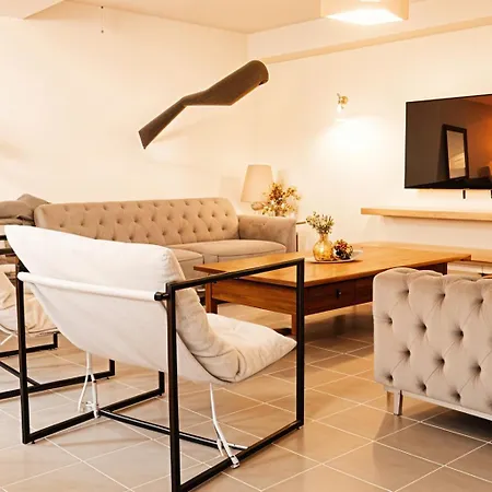 De La Borie Hotel